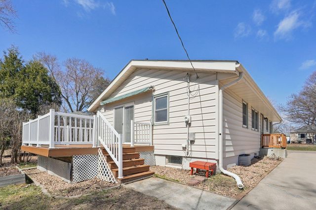 6731 Plymouth Avenue N, Golden Valley, MN 55427