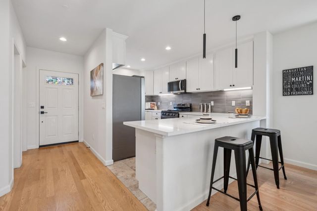 15675 Liberty Street, San Leandro, CA 94578