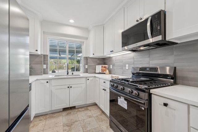 15675 Liberty Street, San Leandro, CA 94578