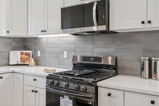 15675 Liberty Street, San Leandro, CA 94578