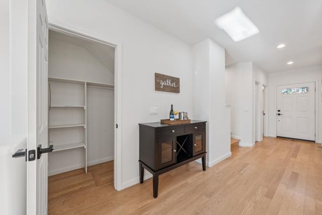 15675 Liberty Street, San Leandro, CA 94578