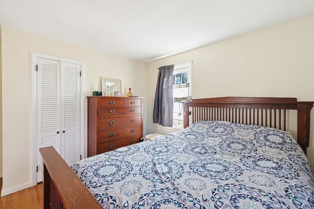 9 Forestdale Rd, Paxton, MA 01612