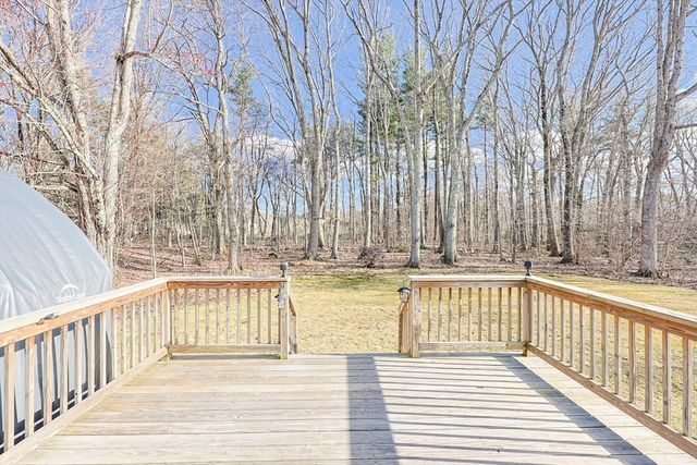 9 Forestdale Rd, Paxton, MA 01612