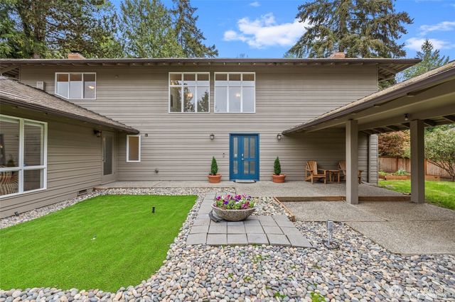 2507 Medina Circle, Medina, WA 98039