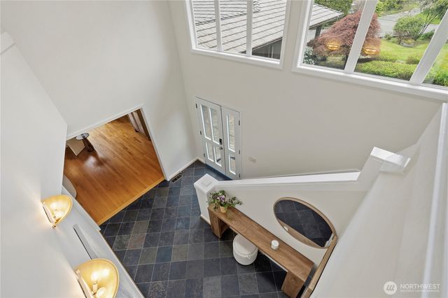 2507 Medina Circle, Medina, WA 98039