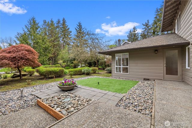 2507 Medina Circle, Medina, WA 98039