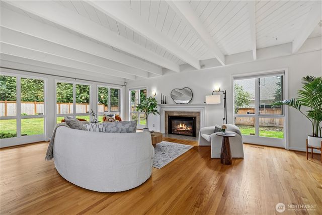 2507 Medina Circle, Medina, WA 98039