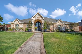 2910 Parton Way, Midland, TX 79705