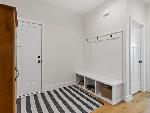 521 Hillview Knoll Lane, Greer, SC 29651