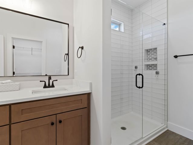 521 Hillview Knoll Lane, Greer, SC 29651