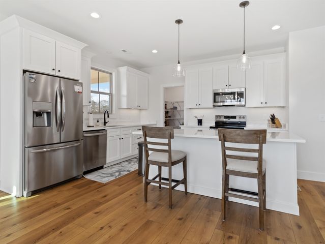 521 Hillview Knoll Lane, Greer, SC 29651