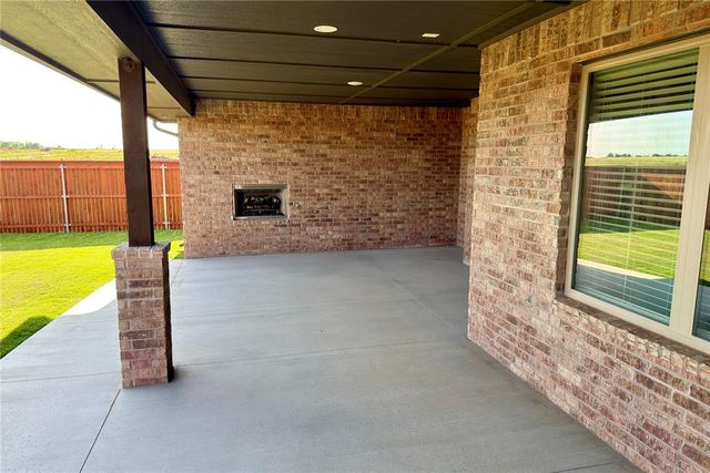 11104 NW 91st Street, Yukon, OK 73099