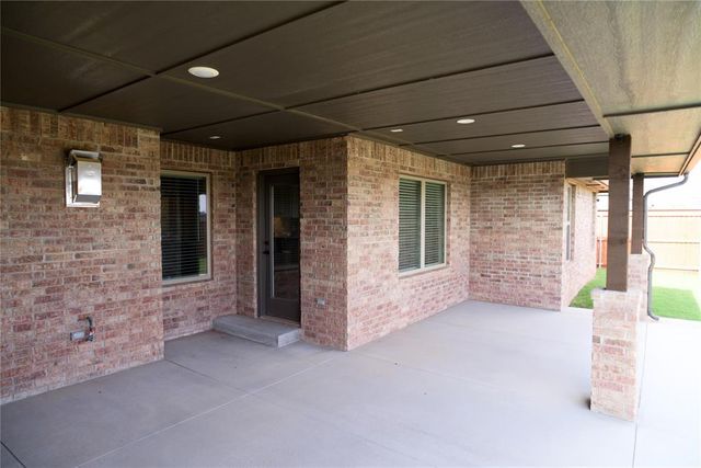 11104 NW 91st Street, Yukon, OK 73099