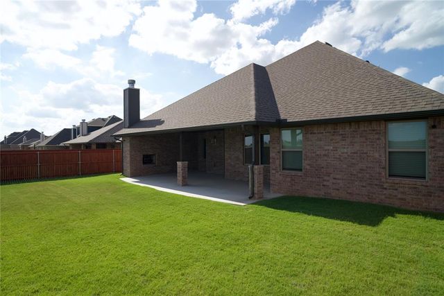 11104 NW 91st Street, Yukon, OK 73099