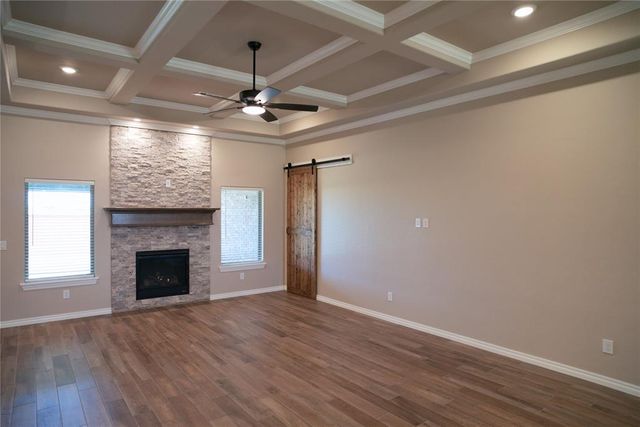 11104 NW 91st Street, Yukon, OK 73099