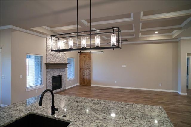 11104 NW 91st Street, Yukon, OK 73099