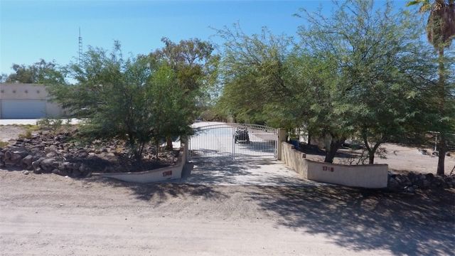 1740 E Gardner Road, Fort Mohave, AZ 86426