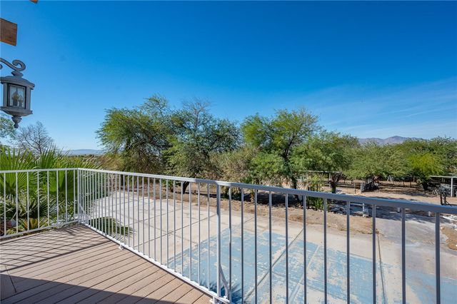 1740 E Gardner Road, Fort Mohave, AZ 86426