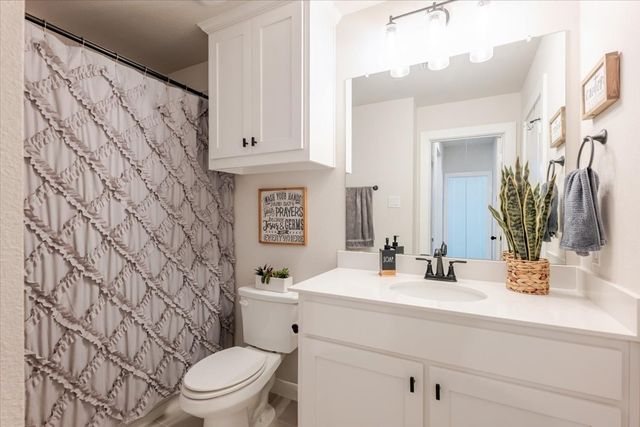 108 Mesa Drive, Glen Rose, TX 76043