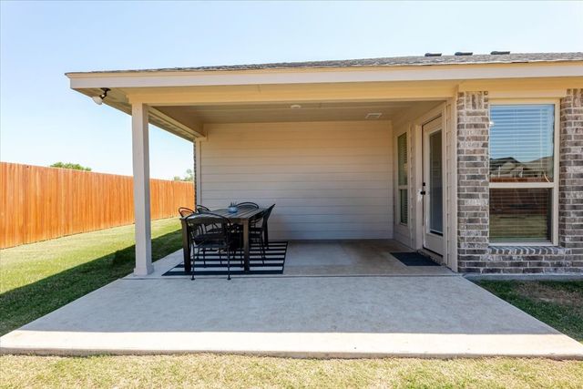 108 Mesa Drive, Glen Rose, TX 76043