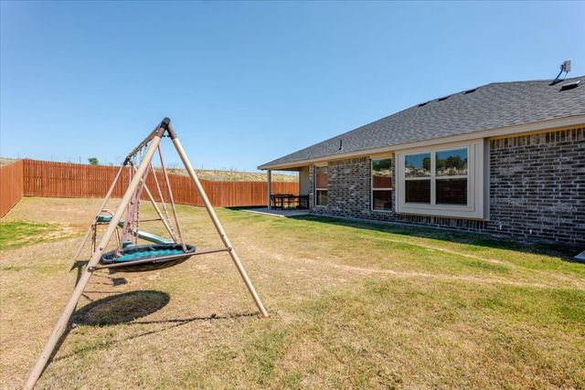 108 Mesa Drive, Glen Rose, TX 76043