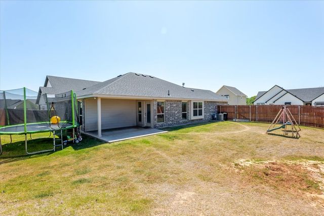 108 Mesa Drive, Glen Rose, TX 76043