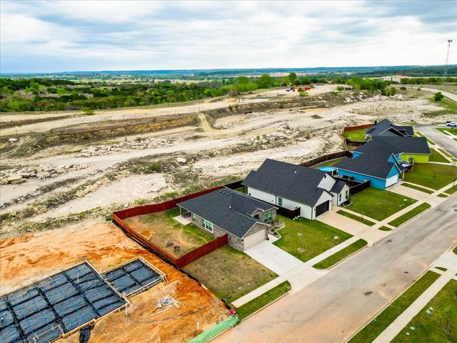 108 Mesa Drive, Glen Rose, TX 76043