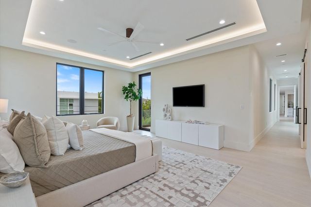 301 NE 7th Avenue, Delray Beach, FL 33483