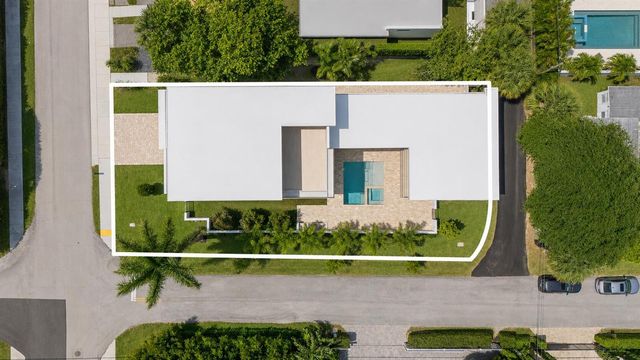 301 NE 7th Avenue, Delray Beach, FL 33483