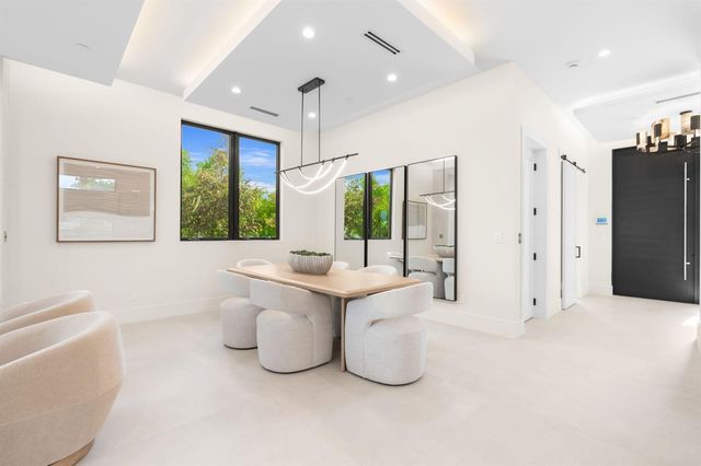 301 NE 7th Avenue, Delray Beach, FL 33483