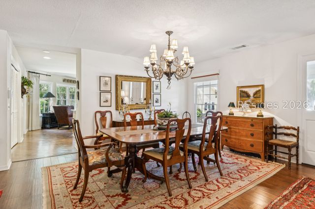 2 Pope Ln, Bluffton, SC 29910