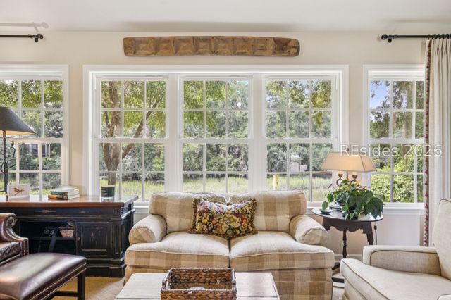 2 Pope Ln, Bluffton, SC 29910