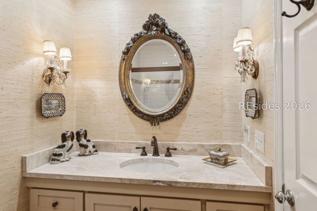 2 Pope Ln, Bluffton, SC 29910