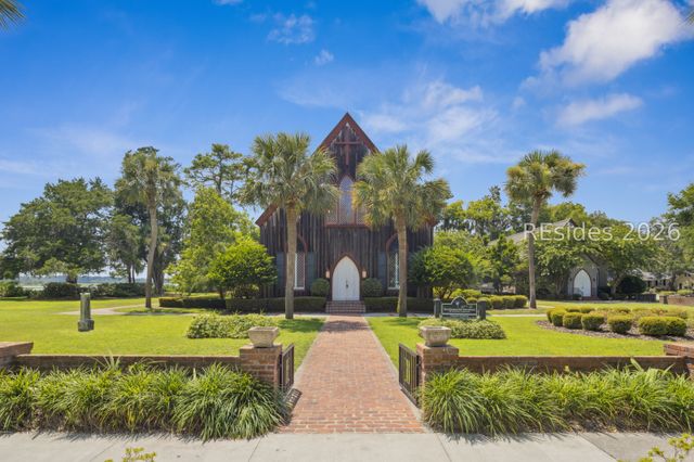 2 Pope Ln, Bluffton, SC 29910