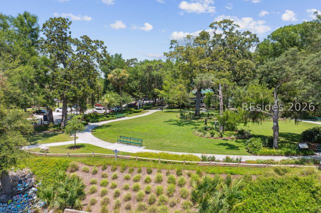 2 Pope Ln, Bluffton, SC 29910