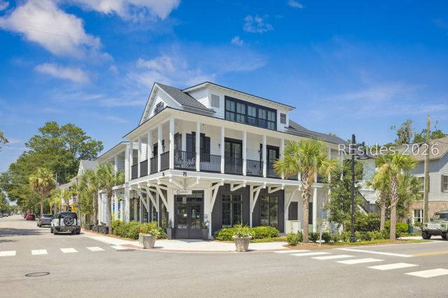 2 Pope Ln, Bluffton, SC 29910