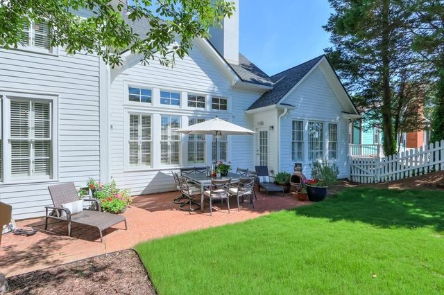 1515 Heritage Trail, Roswell, GA 30075