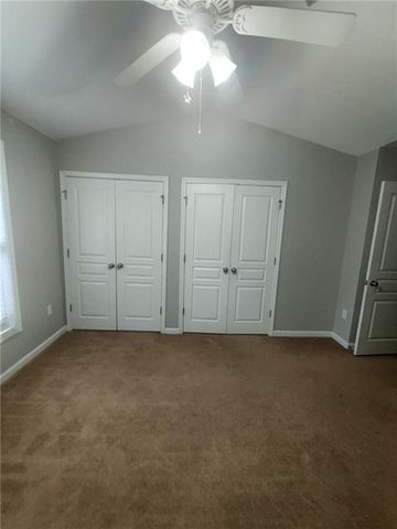 660 Barnett Shoals Road 220, Athens, GA 30605