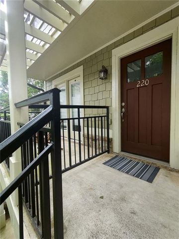 660 Barnett Shoals Road 220, Athens, GA 30605