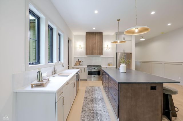 10415 Westfield Boulevard, Carmel, IN 46280