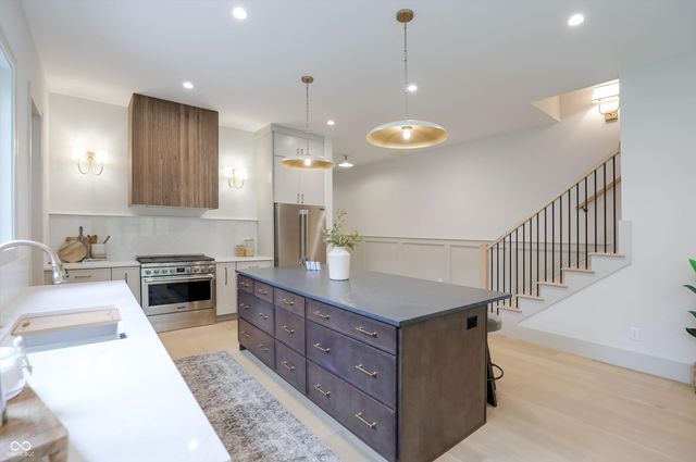 10415 Westfield Boulevard, Carmel, IN 46280