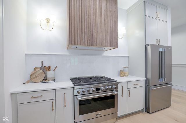 10415 Westfield Boulevard, Carmel, IN 46280