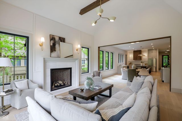 10415 Westfield Boulevard, Carmel, IN 46280