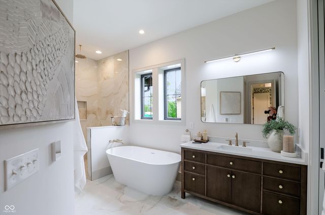 10415 Westfield Boulevard, Carmel, IN 46280