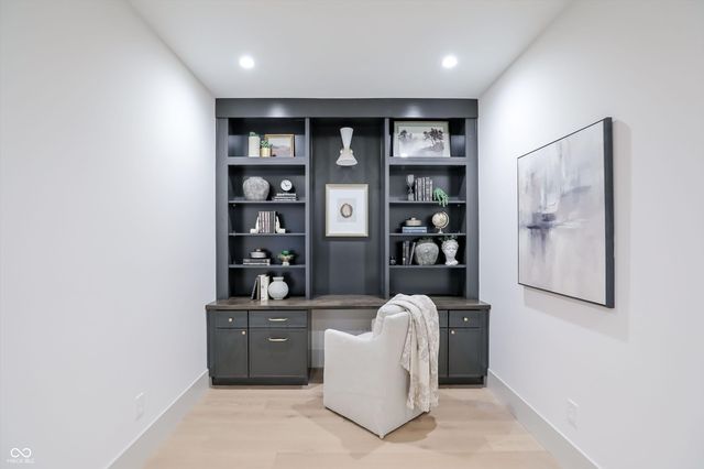 10415 Westfield Boulevard, Carmel, IN 46280