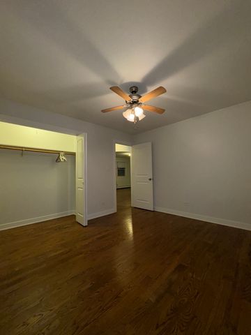 4612 Forest Avenue 8, Brookfield, IL 60513