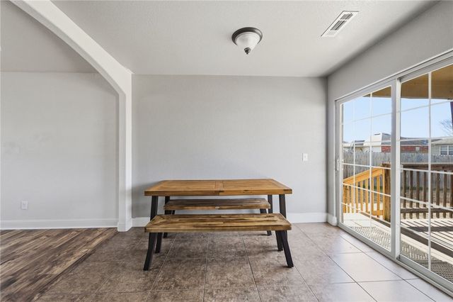 677 Olivia Lane, Centerton, AR 72719