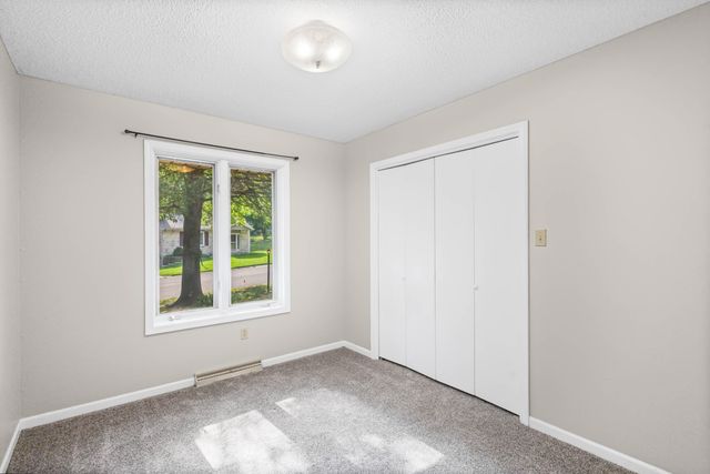 2182 S EL CENTRO CT, Columbia, MO 65201