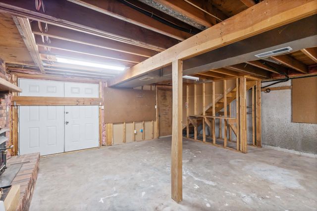 2182 S EL CENTRO CT, Columbia, MO 65201