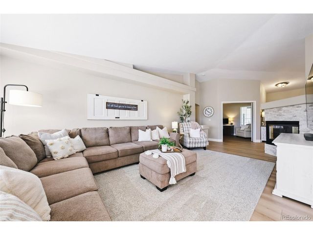 2109 Fox Fire St, Littleton, CO 80129